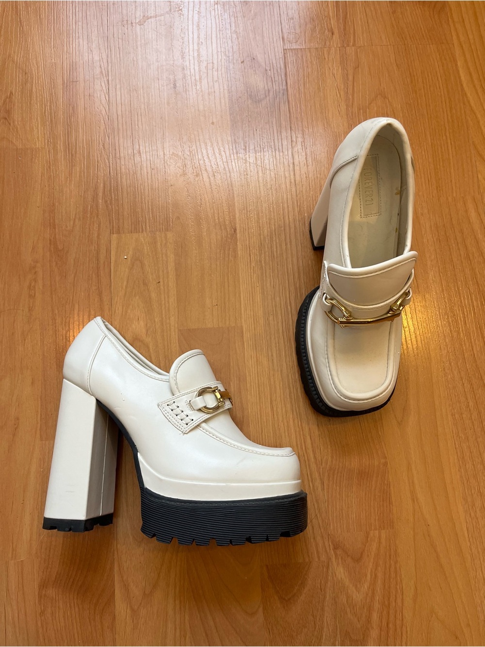 Forever 21 white leather platform shoes